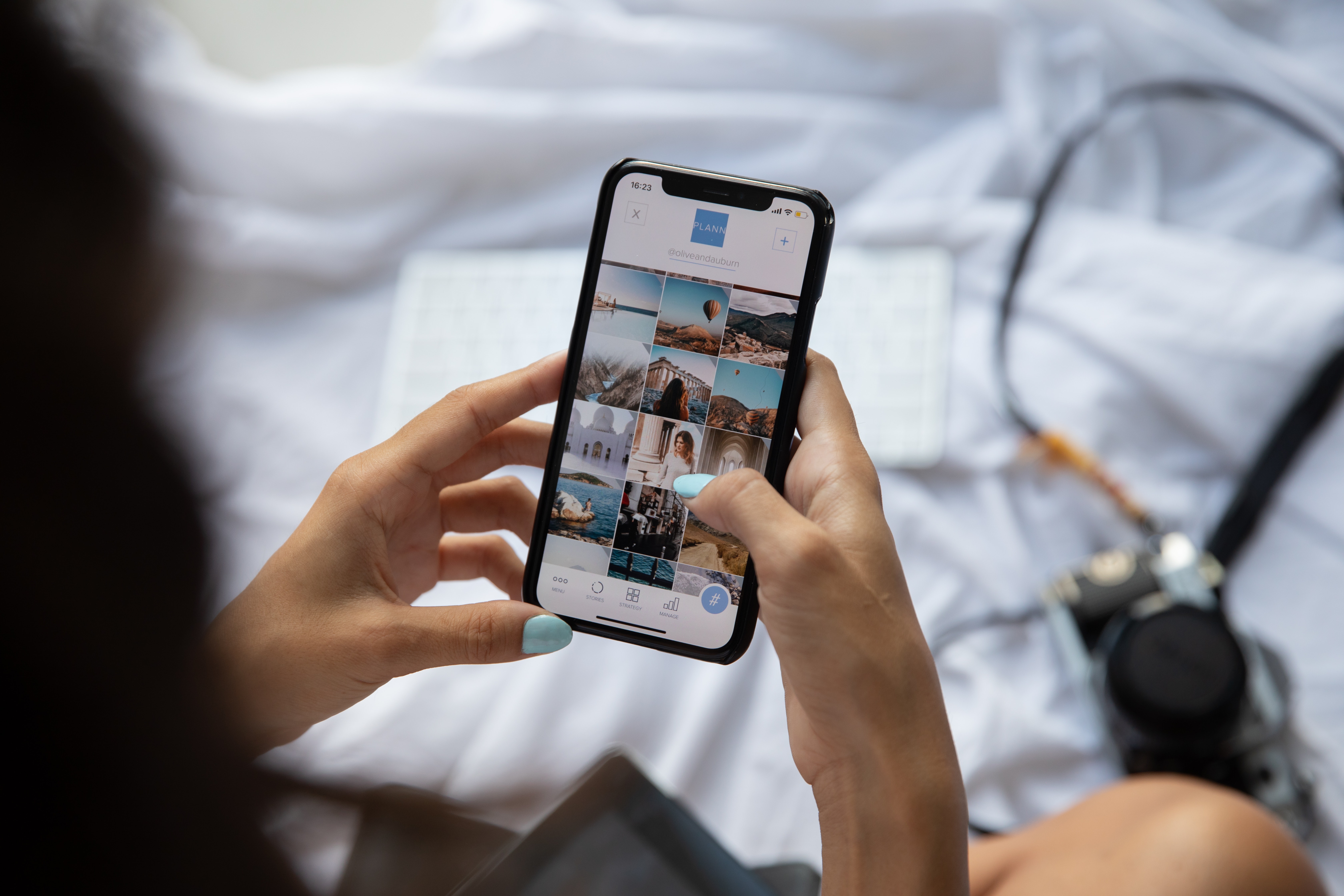 Digital First Impressions: Optimizing LinkedIn, Twitter, and More.